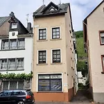 Maria-haus * Zell an der Mosel