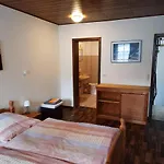 Maria-haus *
